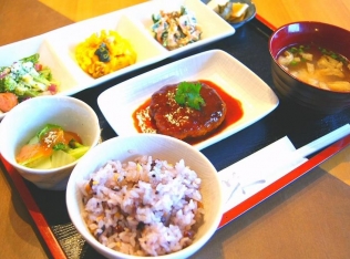 ランチ屋 GONDOLA(ゴンドラ)