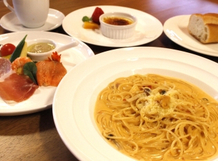 BISTRO giraffe(ジェラフ)ホテルグランテラス店