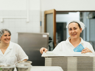 【求人募集】黒部市でのお仕事！食事会場のスタッフとして働きませんか？｜株式会社バロン