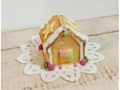 【お子さま連れ限定】見て楽しい！食べて楽しい！お菓子の家をつくろう