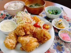 トナリ ～cafe＆lunch～