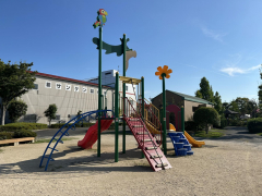 岡山ふれあいセンター「ふれあい広場」