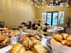 Q and scone コモンズ立川立飛店