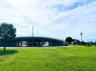 まつぶし緑の丘公園