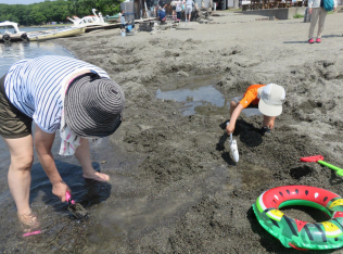 屈斜路湖　砂湯（くっしゃろこ　すなゆ）