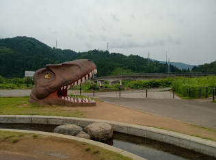 道の駅恐竜渓谷かつやま