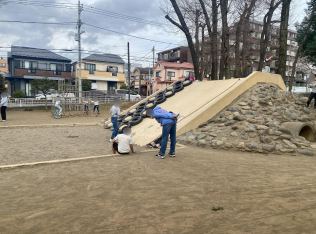 青葉町二丁目第一仲よし広場