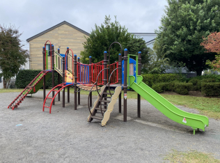 久保新田さくら公園