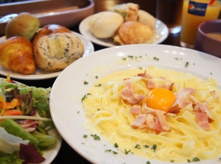 CAFE&BAR CHEER UP(チア―アップ)