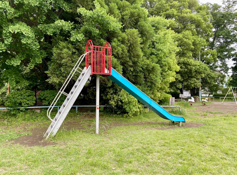 すみれ公園