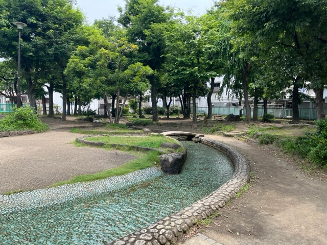 徳持公園