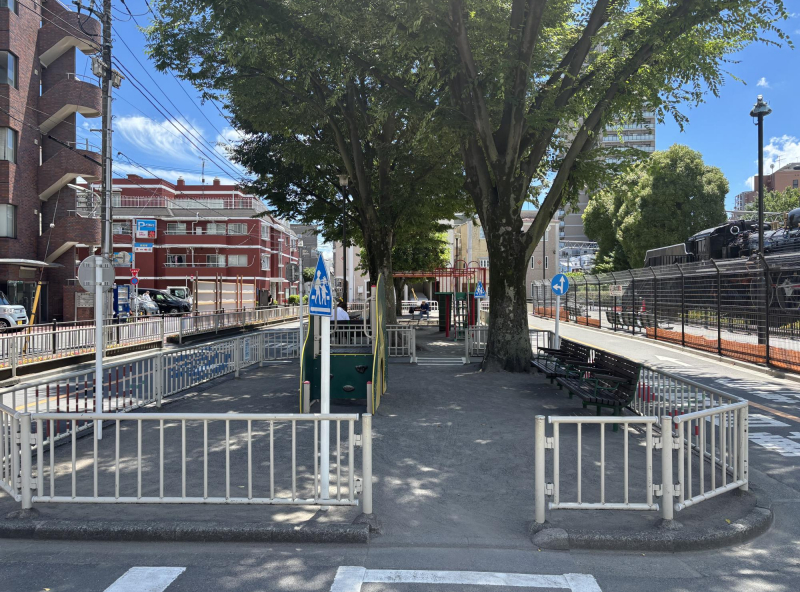 入新井西公園