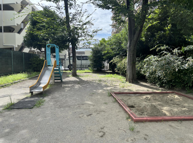 東坂下一丁目児童遊園