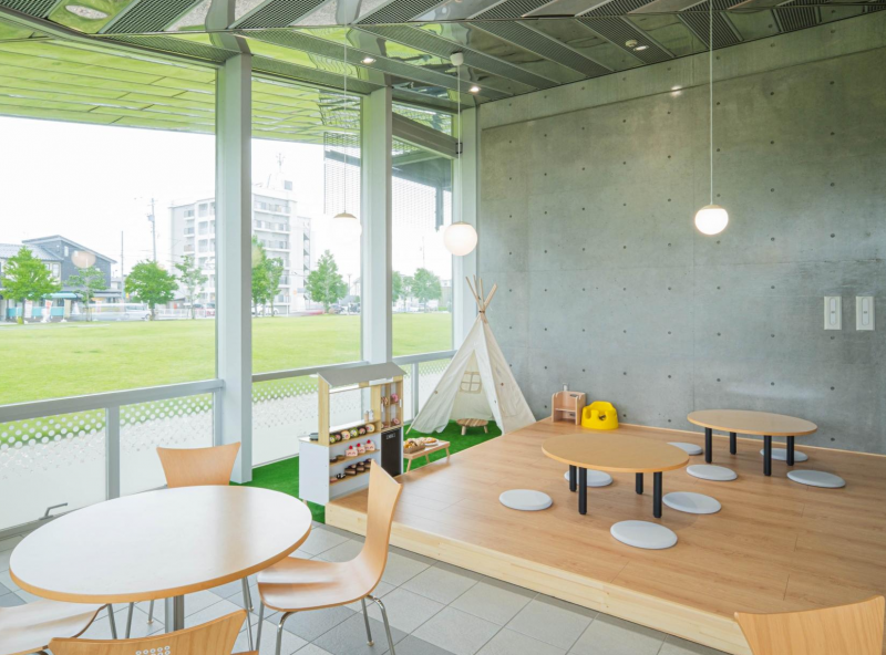 Cafe DOT （カフェ ドット）