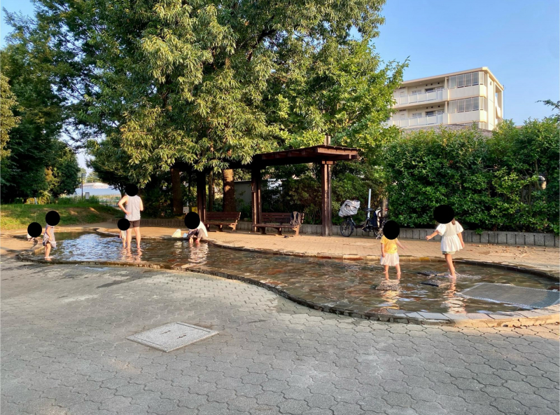 天神じゃぶじゃぶ公園