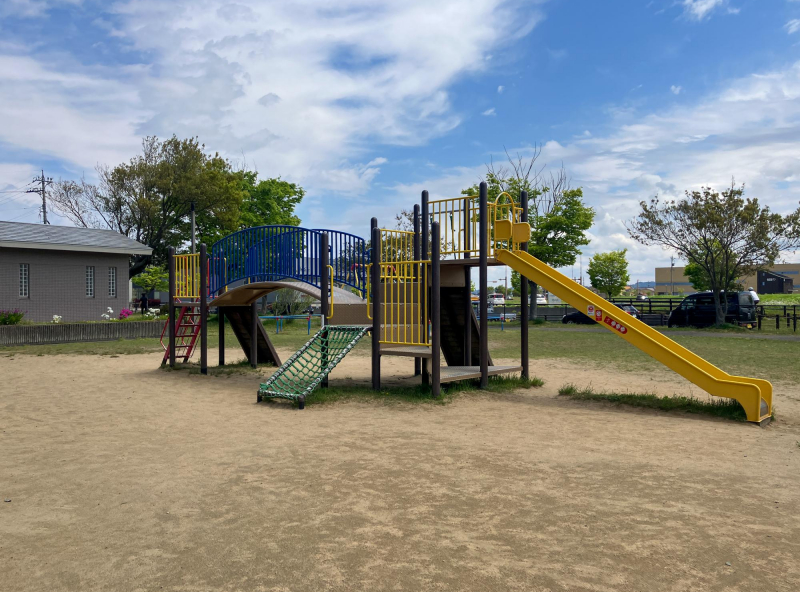 鞍月中央公園
