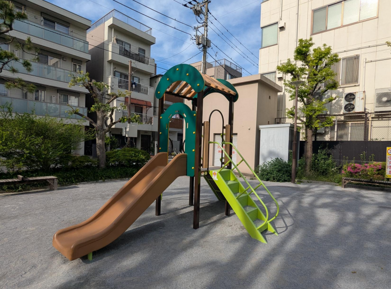 清澄二丁目公園